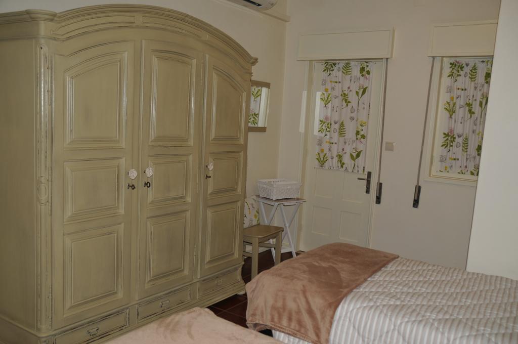 Ester Guest House Chaves Exteriör bild