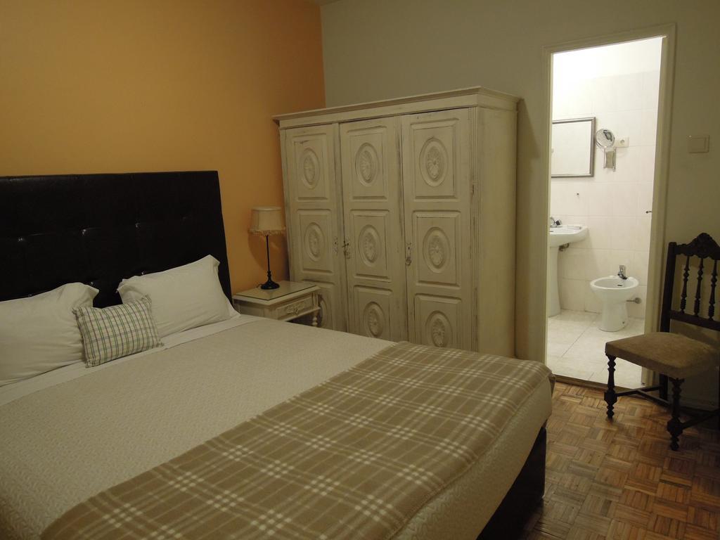 Ester Guest House Chaves Exteriör bild