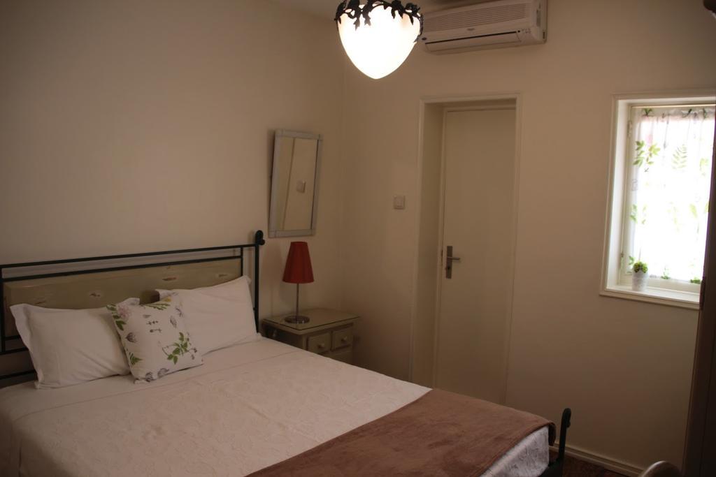 Ester Guest House Chaves Exteriör bild