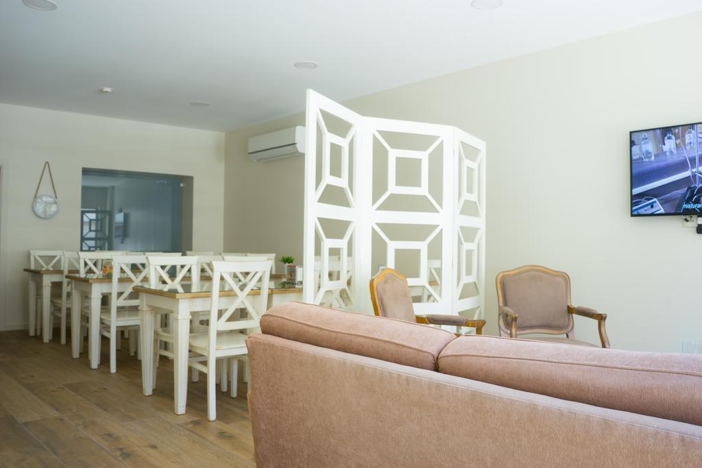 Ester Guest House Chaves Exteriör bild